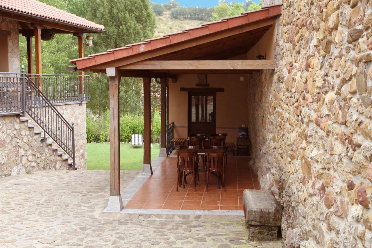Hotel Rural Valle Del Tuejar Taranilla Exterior photo