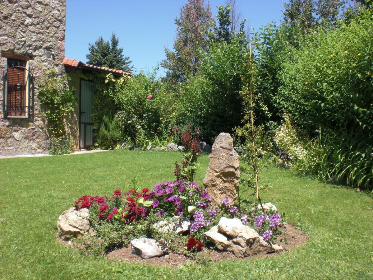 Hotel Rural Valle Del Tuejar Taranilla Exterior photo